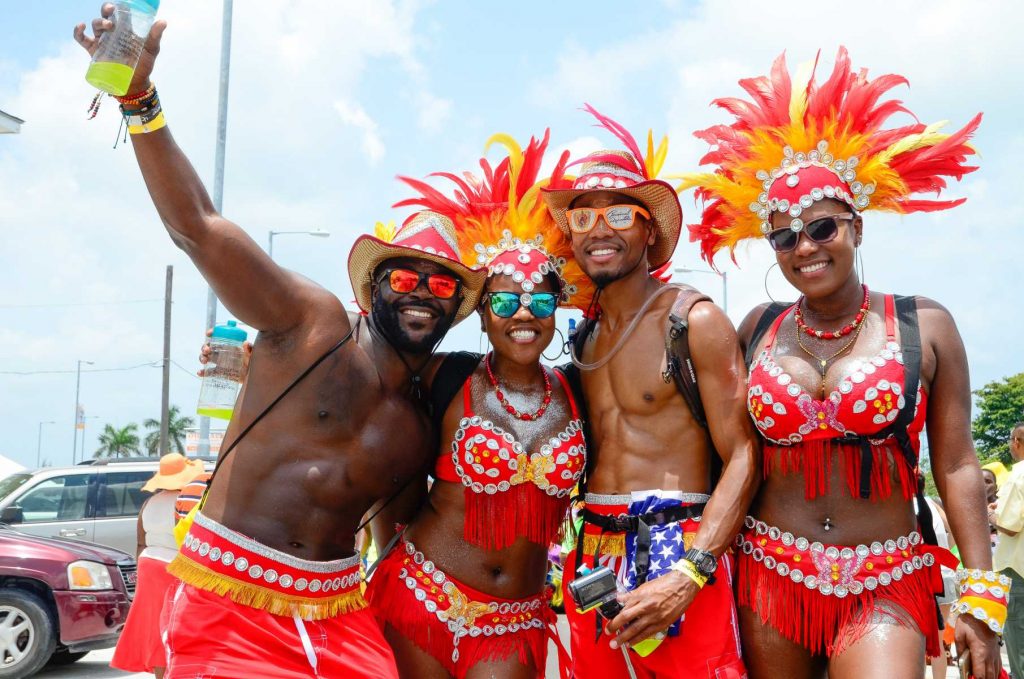 Bahamas - Nassau - Carnaval Junkanoo costumes