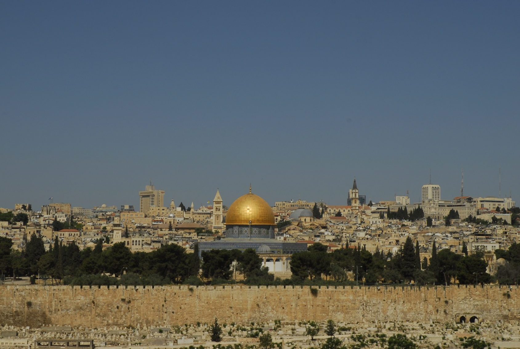 Israel - Galilée - Parce qu’en Israël, tous les chemins finissent toujours par mener à Jérusalem, vue depuis le Mont des Oliviers.