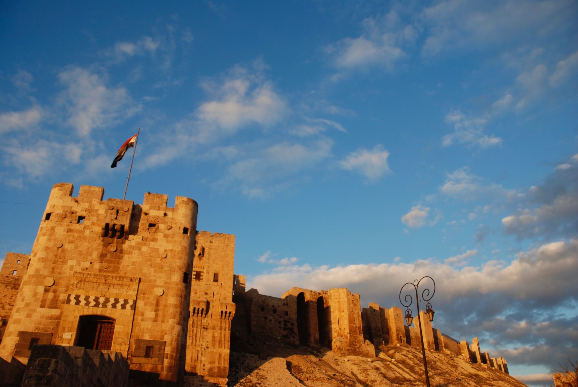 Syrie-Alep-Citadelle-remparts-