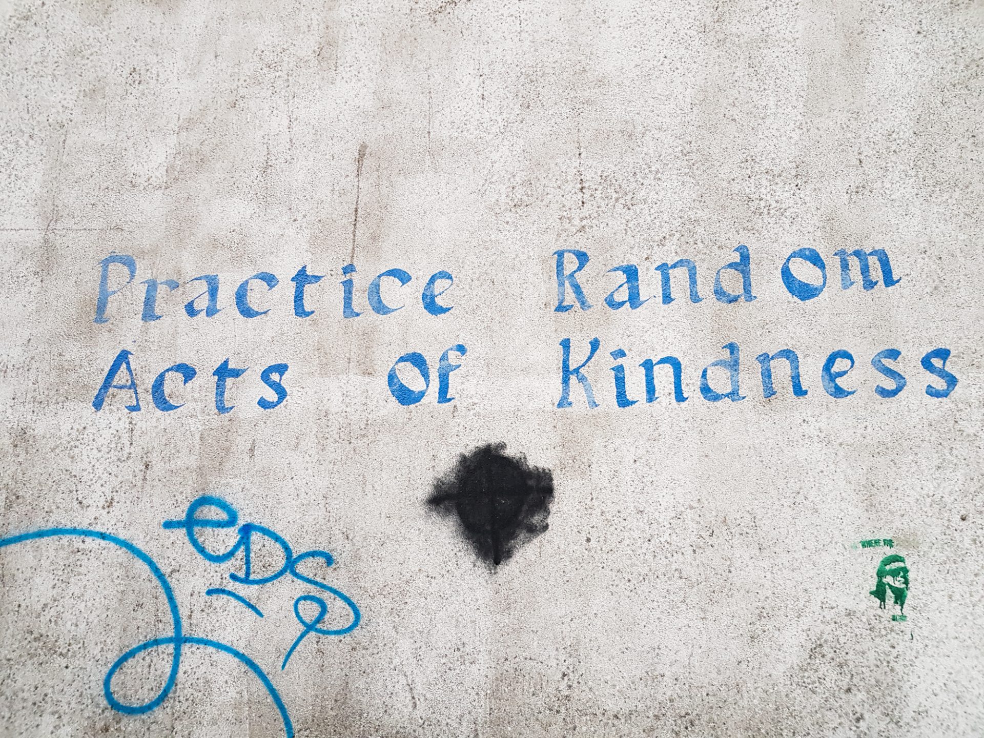 irlande-connemara-galway-graffiti-kindness-1