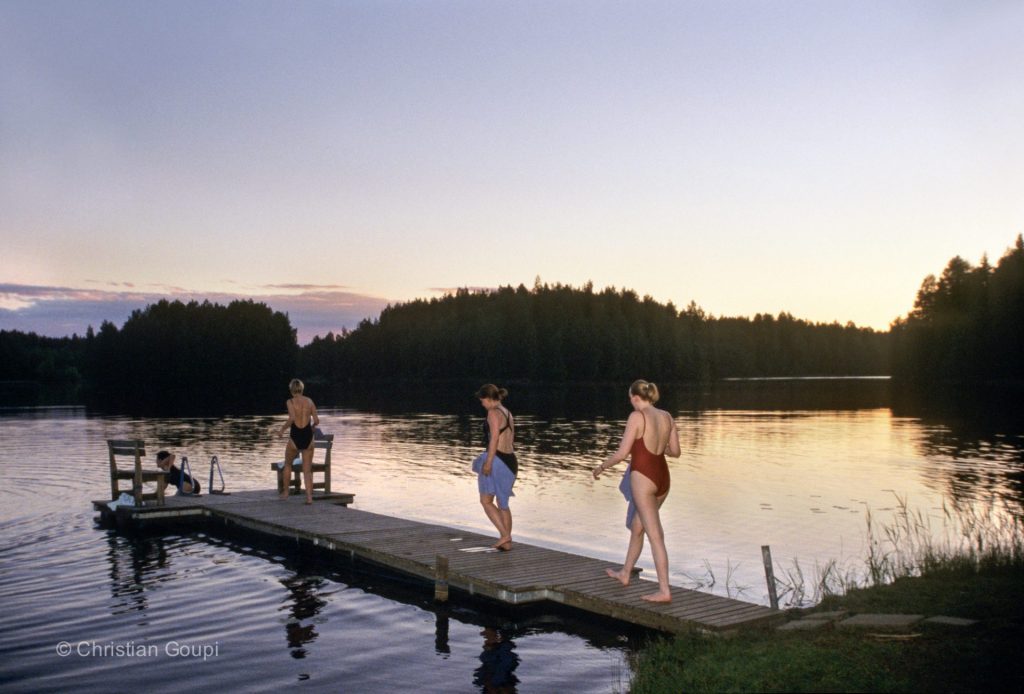 finlande-savonie-du-nord-kuopio-lac-baignade-sauna-photo-christian-goupi