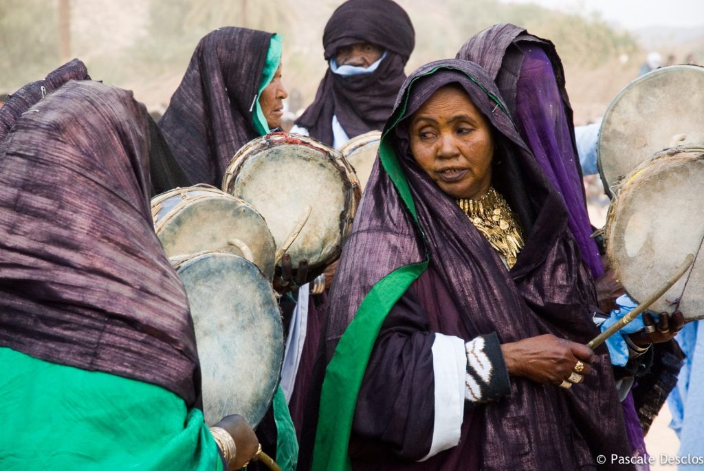 Fête Touareg de la Sebeiba à Djanet, porte d'entrée du parc national du Tassili N'Ajjer, sud Algérie